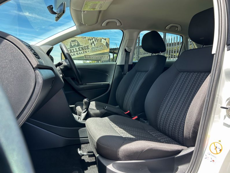 
								Volkswagen Polo GP 1.2 TSI Trendline full									